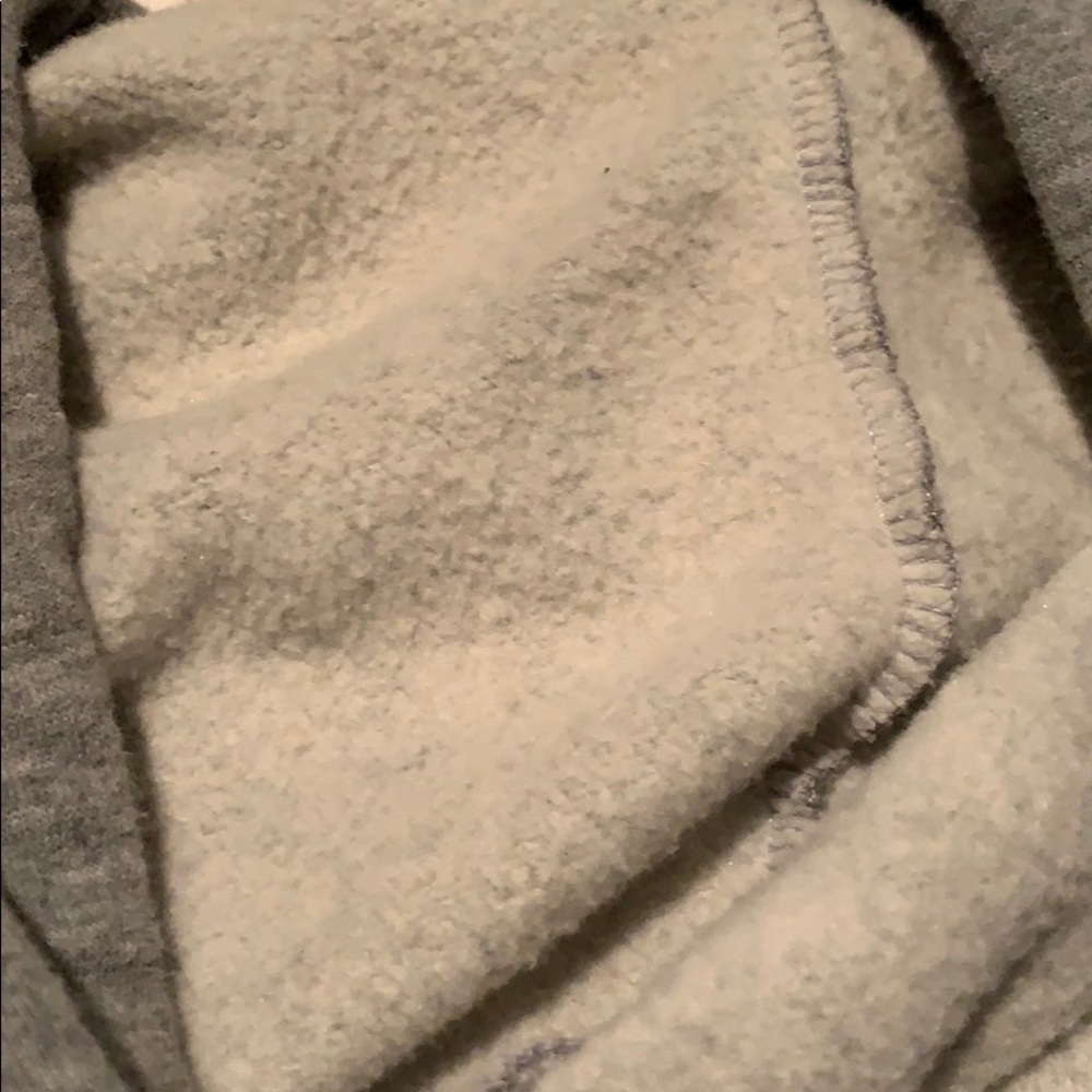 Pokémon Pikachu Pullover hoodie - Picture 7 of 7